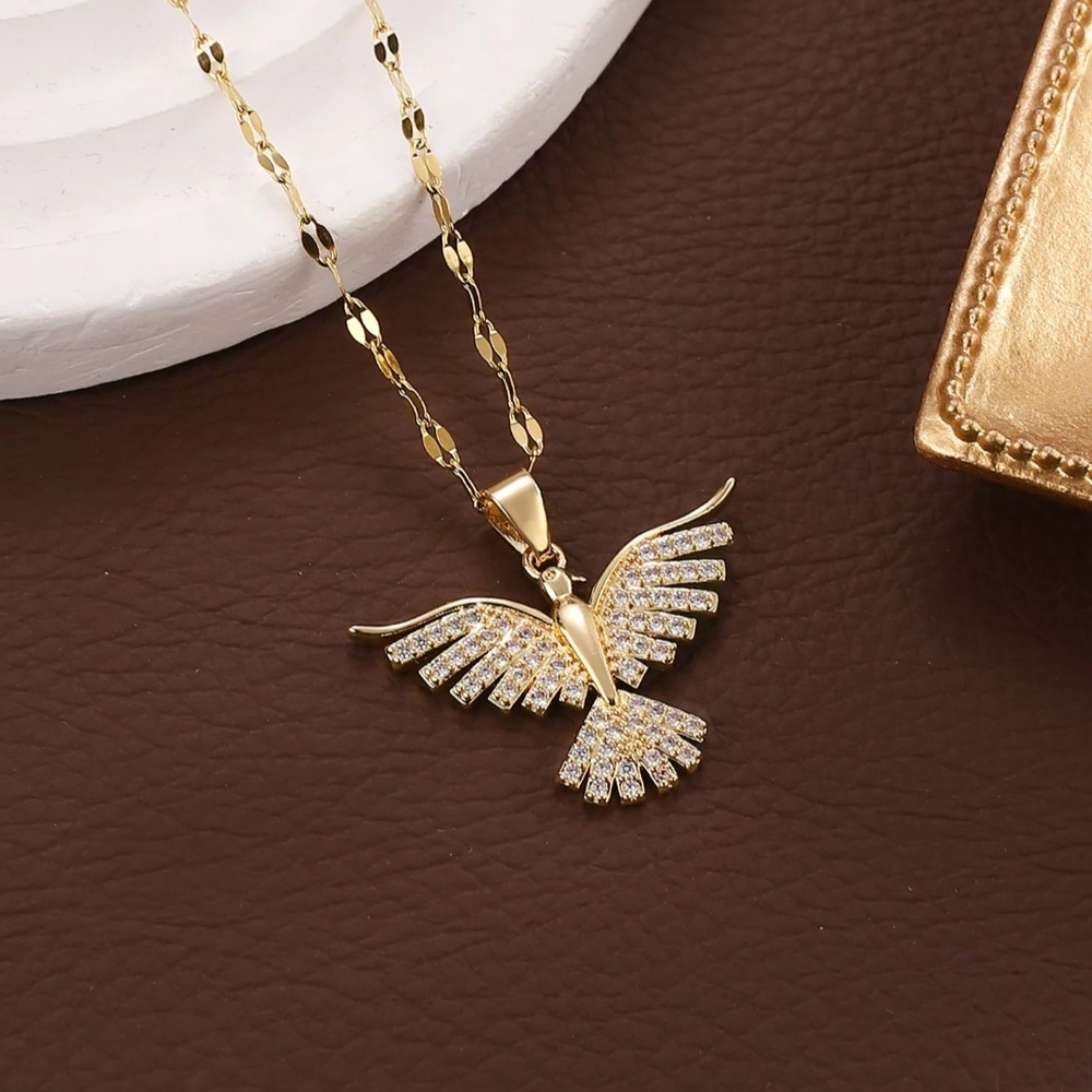 Elegant Gold Bird Pendant Necklace